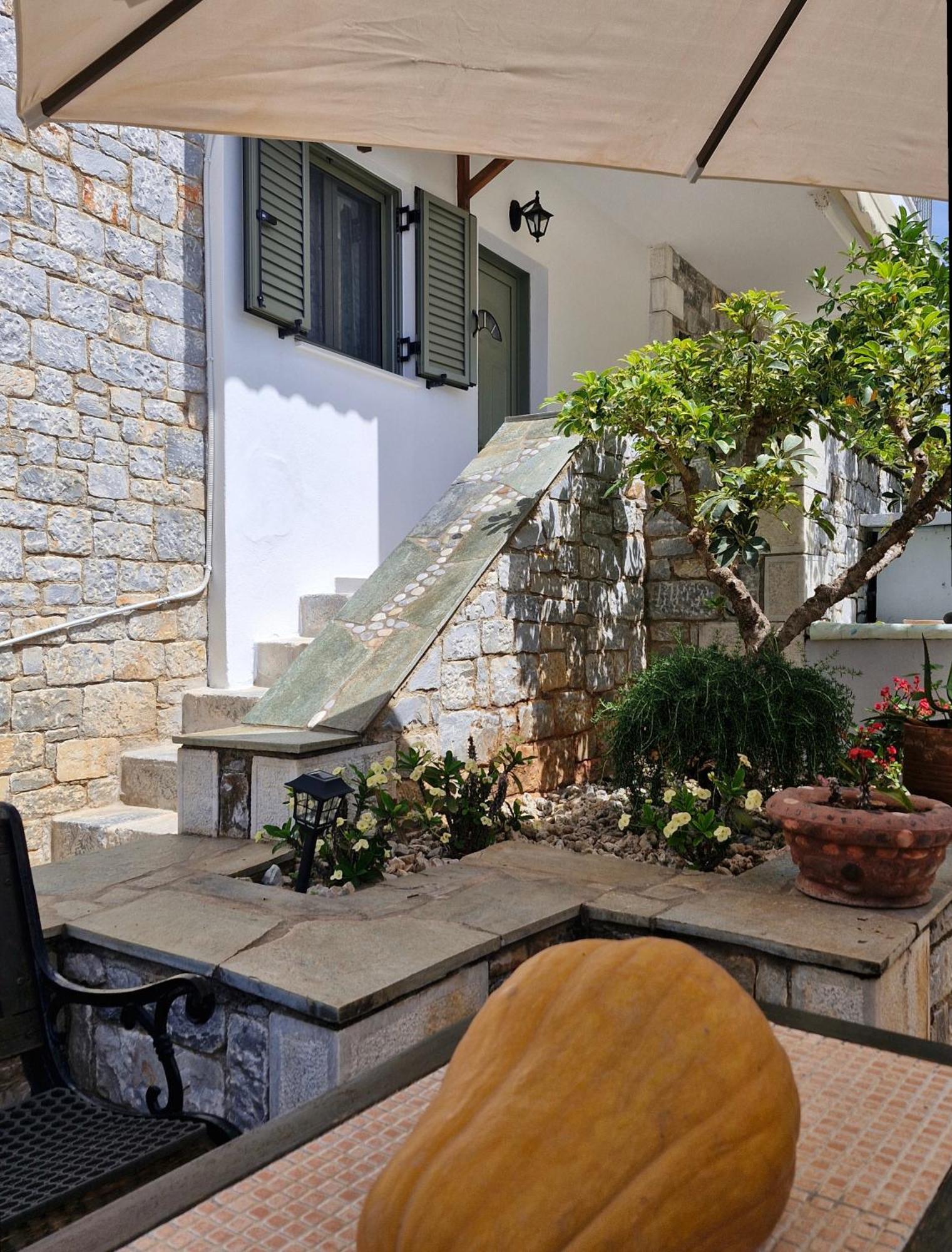 Anna Maria Studios Agios Nikolaos  Exteriör bild