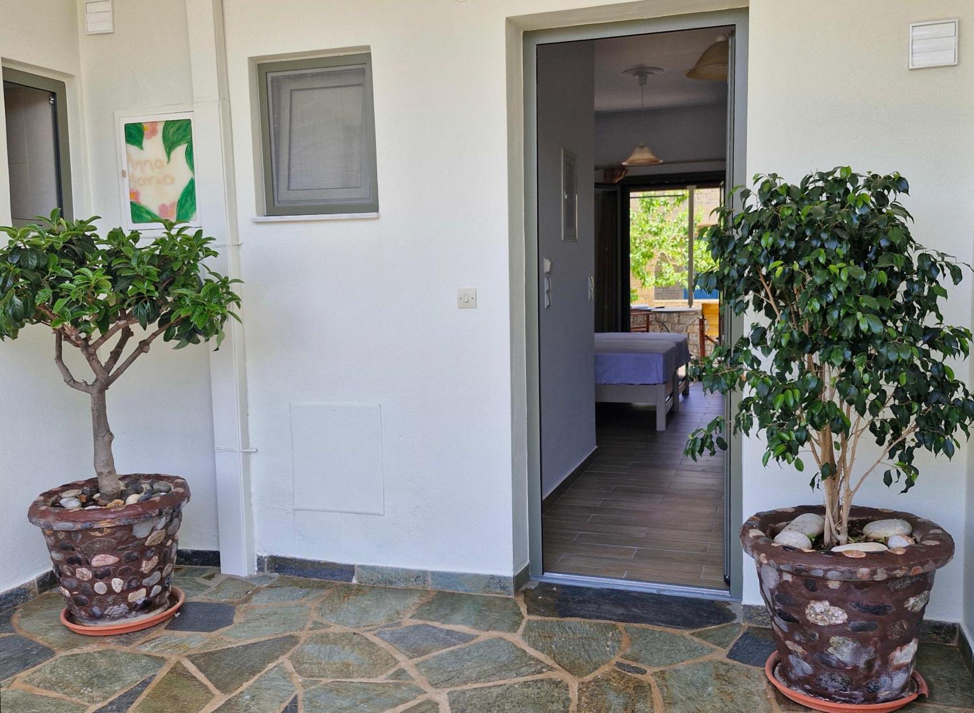 Anna Maria Studios Agios Nikolaos  Exteriör bild